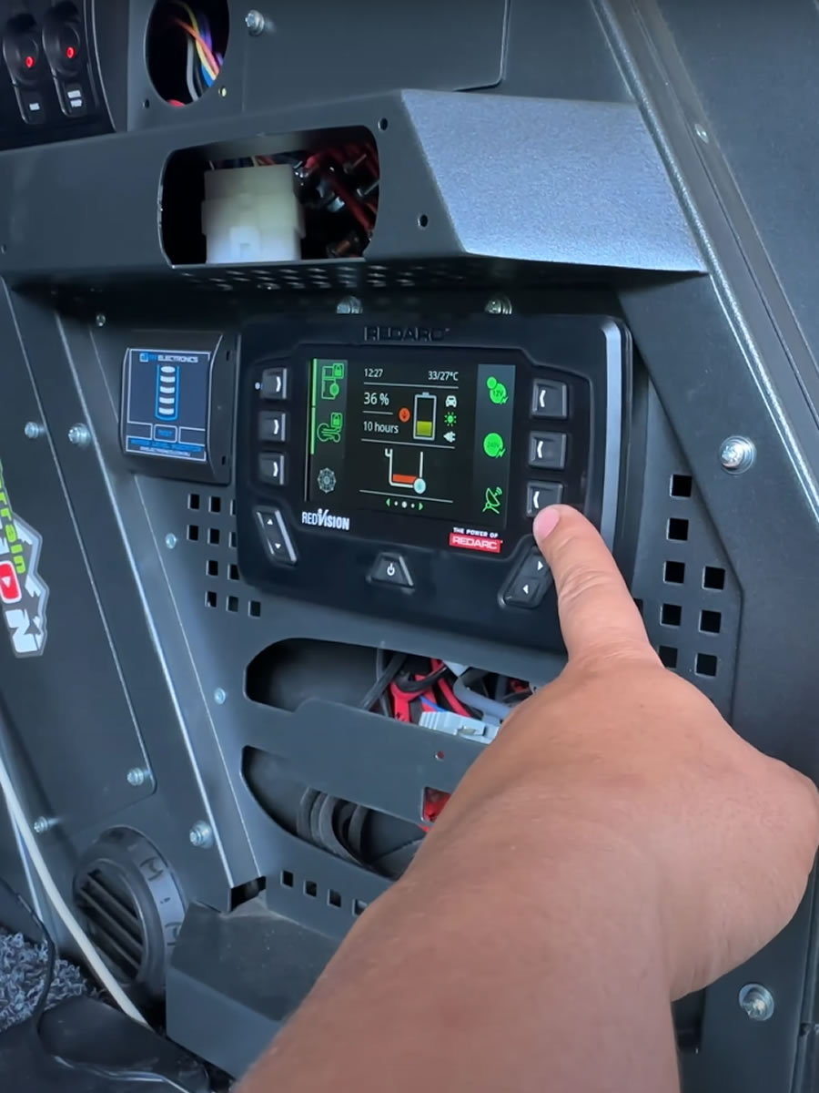 Redarc Configured Starlink System